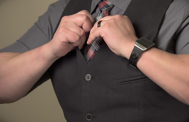 What To Wear With A White Shirt