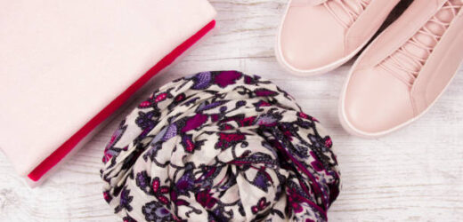 Four Essential Garment Accessories: Latest Trends and Importance