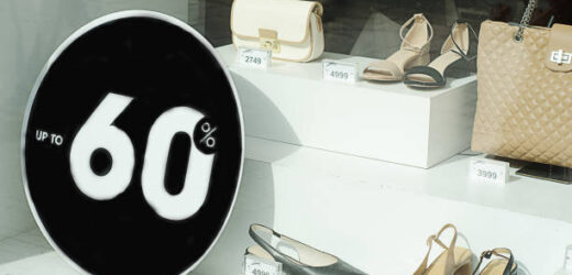 Fashion E-commerce in the era of Industry 4.0
